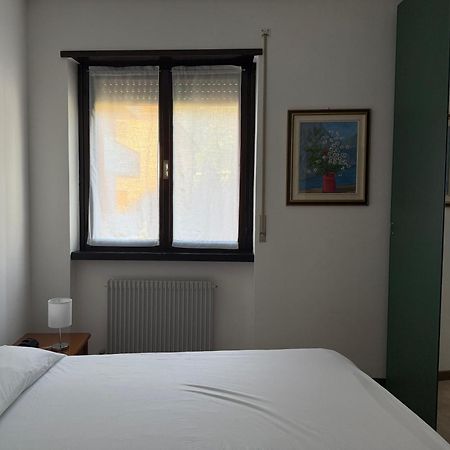 Appartamento Spazioso Con 3 Camere Da Letto Riva del Garda Exterior photo
