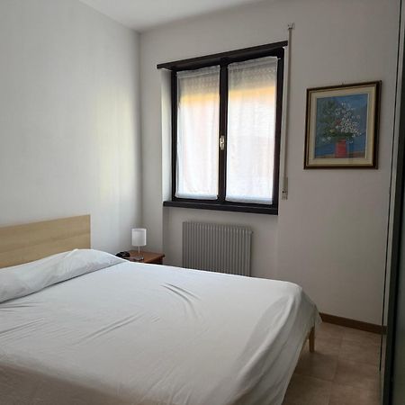 Appartamento Spazioso Con 3 Camere Da Letto Riva del Garda Exterior photo