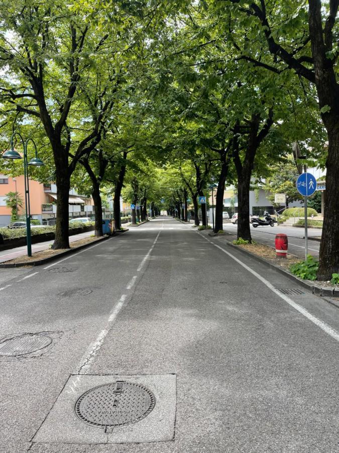 Appartamento Spazioso Con 3 Camere Da Letto Riva del Garda Exterior photo
